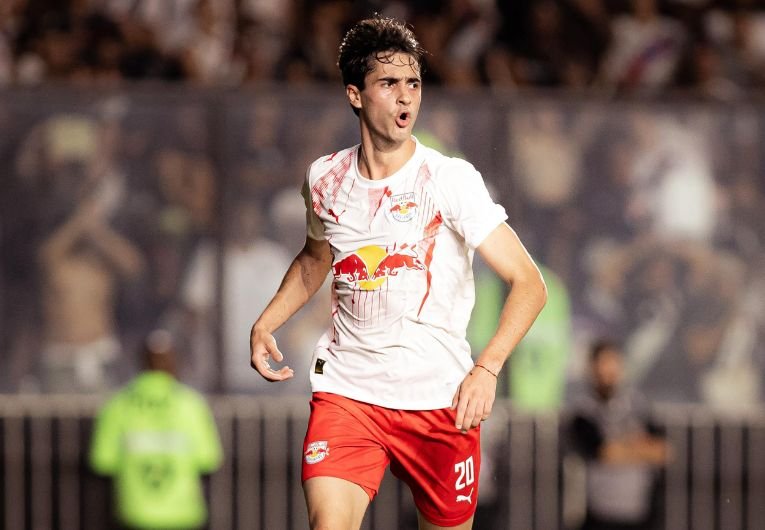 Rodriguinho ganha espaço e vive nova fase no Bragantino