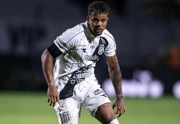 Ponte Preta tenta reação em meio à crise contra o Criciúma