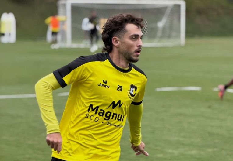 Hyoran marca primeiro gol pelo São Bernardo na Série B