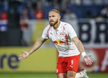 Pitta se reapresenta após Copa, mas será desfalque contra o Fluminense