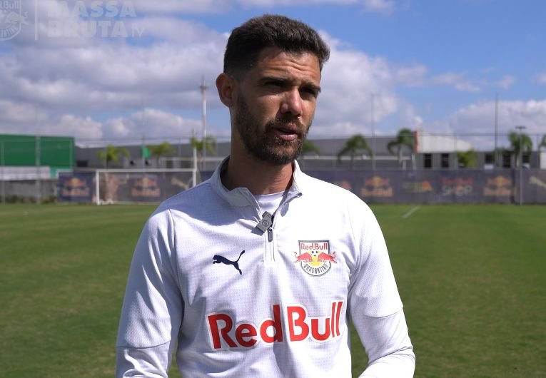 Fernando Oliveira projeta decisão do Bragantino no Brasileiro Sub-20