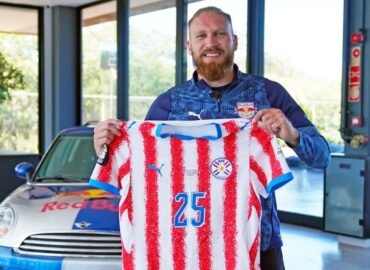 Pitta relembra a emoção de disputar a Copa pelo Paraguai