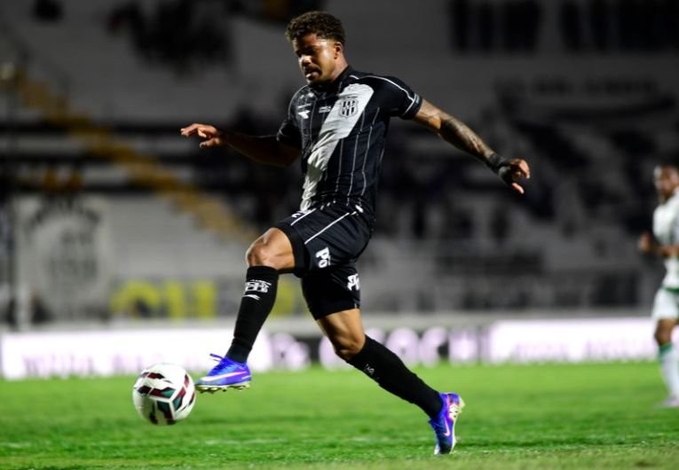 Ponte Preta amarga três meses sem vencer na Série B