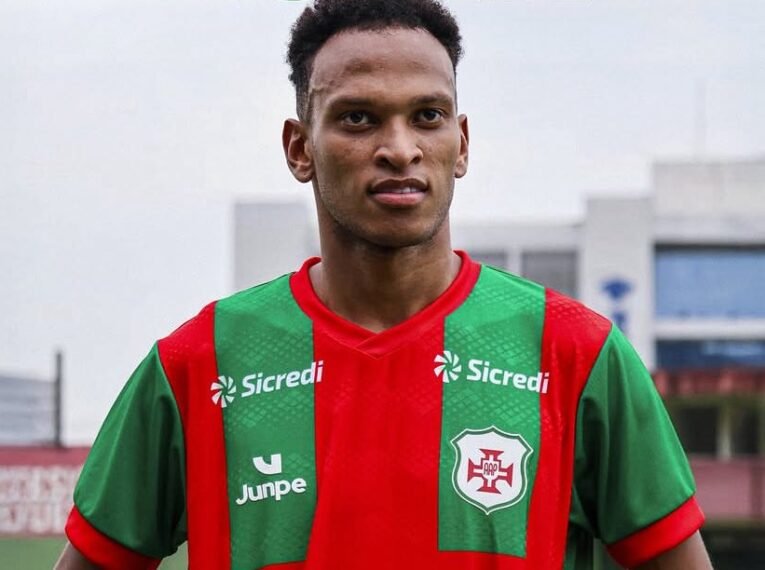 Jota, novo jogador da Ponte Preta