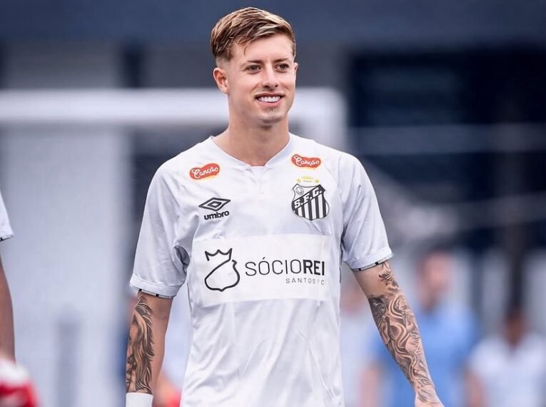 Enzo Boer, novo reforço da Ponte Preta