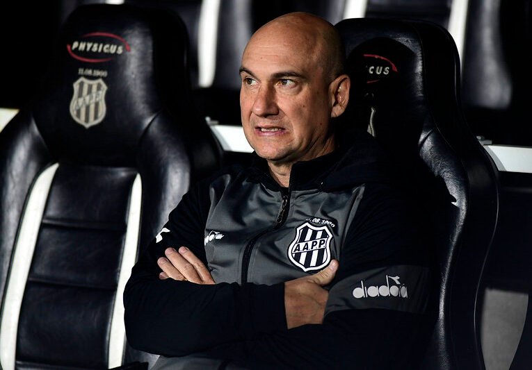 Márcio Zanardi, técnico da Ponte Preta - Foto: Marcos Ribolli
