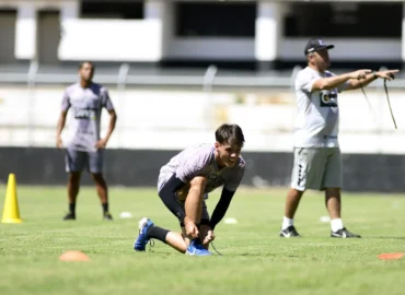 Diego Leão, zagueiro da Ponte Preta