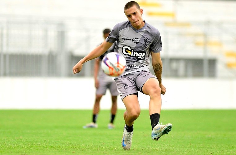 Zagueiro Gustavo Rabello - Foto: Marcos Ribolli/Ponte Preta