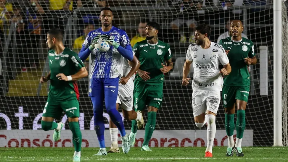 Palmeiras desperdiça chance de assumir liderança do Brasileirão