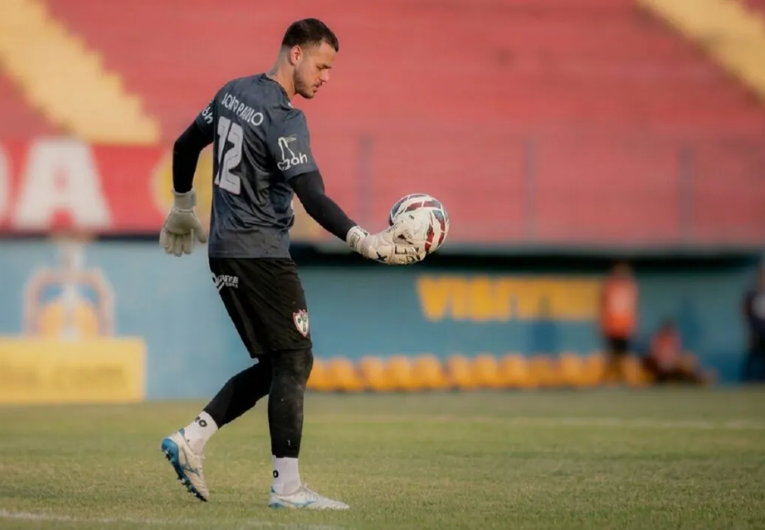 imagem da materia: João Paulo deixa a Portuguesa e acerta transferência para clube da Áustria