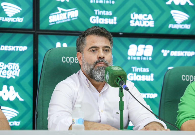 imagem da materia: Guarani inicia pagamento de salários atrasados e quer zerar pendências ainda em agosto