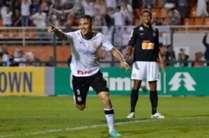 Corinthians 5 x 1 Coritiba no Campeonato Brasileiro de 2012