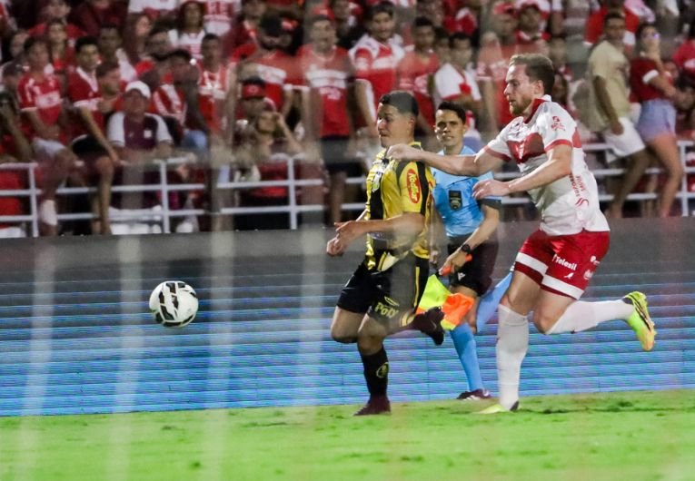 CRB e Novorizontino empatam sem gols pela Série B