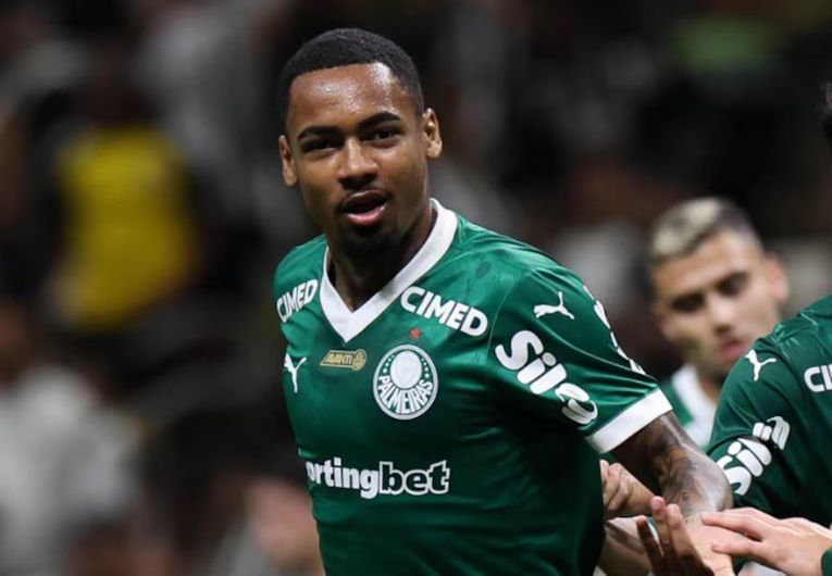 Allan - Palmeiras e Manchester City