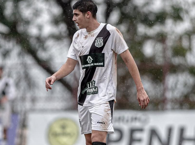 Ryan, lateral-direito da Ponte Preta - Foto: Reprodução Redes Sociais