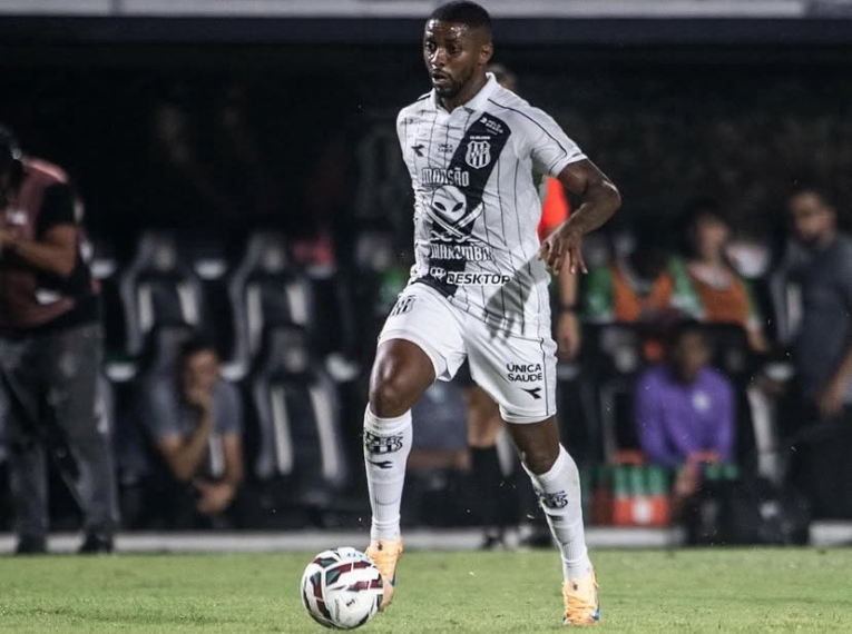 Jonathan Cafú, atacante da Ponte Preta - Foto: Arquivo Pessoal