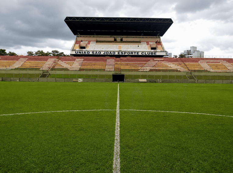 Estádio Hermínio Ometto, em Araras, palco de União São João x Comercial pela Copa Paulista 2026