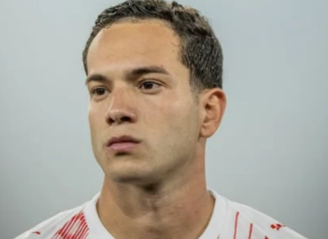 Fabinho critica expulsão de Wallace Yan e valoriza entrega do Bragantino no empate com o Botafogo