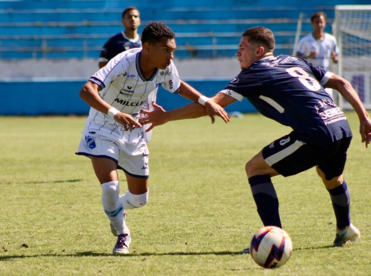 Sub-20 do Taubaté elimina o Pinda FC - Foto: Nicollas Rufino