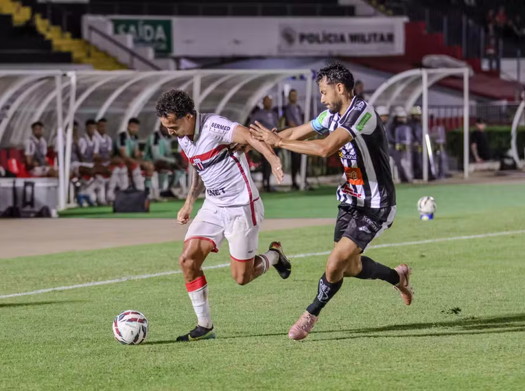 Botafogo-SP x Athletic-MG no primeiro turno da Série B — Foto: João Victor Menezes de Souza/Agência Botafogo