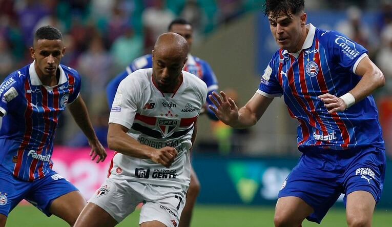 São Paulo perde para o Bahia por 3 a 2 na Fonte Nova