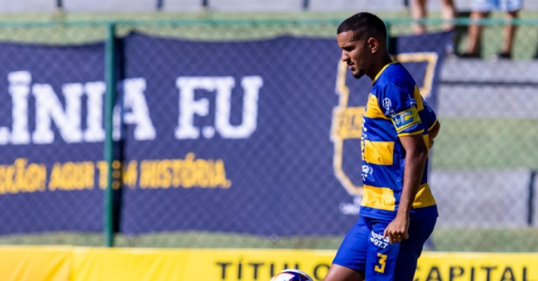 João Vitor, novo zagueiro da Ponte Preta - Foto: Reprodução/Instagram @jvaugusto_04