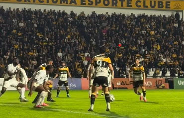 Ponte Preta é derrotada pelo Criciúma por 2 a 0