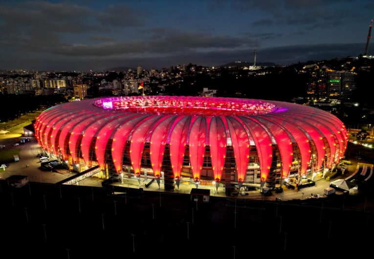 Internacional x Corinthians: onde assistir ao vivo e escalações