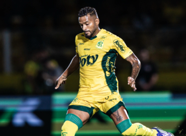 Reinaldo Mirassol: Lateral perdeu quarto pênalti da carreira em último lance contra o Bahia