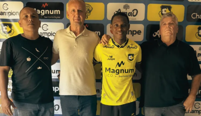 Samuel Santos, novo atacante do São Bernardo - Foto: Reprodução/X