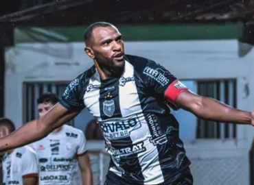 Daniel Cruz em ação pelo União Barbarense - Foto: Arquivo Pessoal