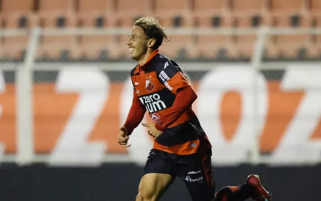 Dal Pian faz gol com a camisa do Ituano - Foto: @mschincariol