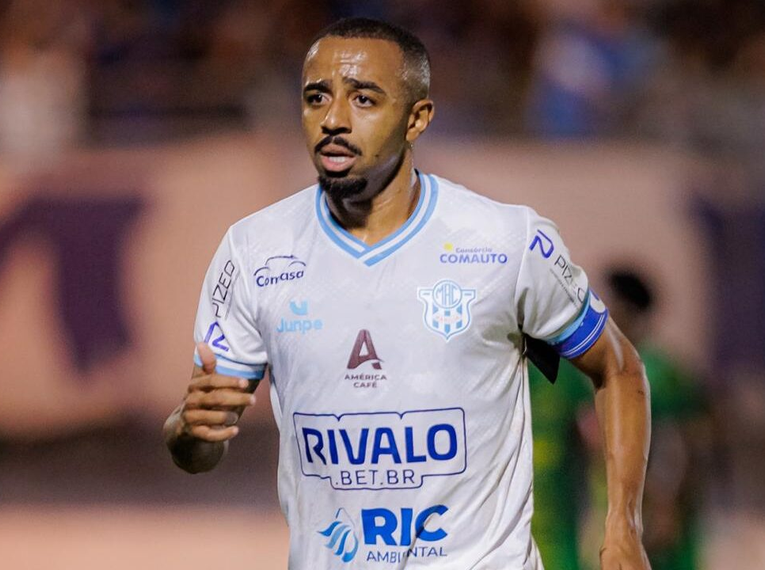 Carlos Alberto não fica no Marília - Foto: Matheus Dahsan